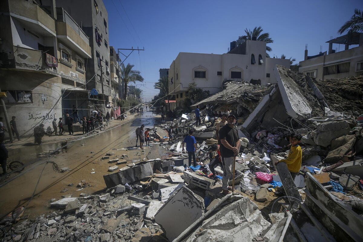 Deir Al Balah, sud della Striscia di Gaza, 4 aprile 2024 (Ansa)