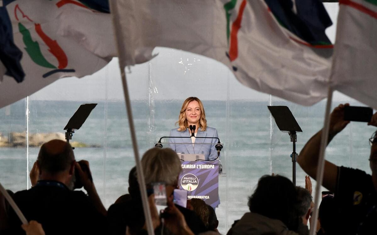 Giorgia Meloni, convention di Fratelli d'Italia, Pescara, 28 aprile 2024 (Ansa)