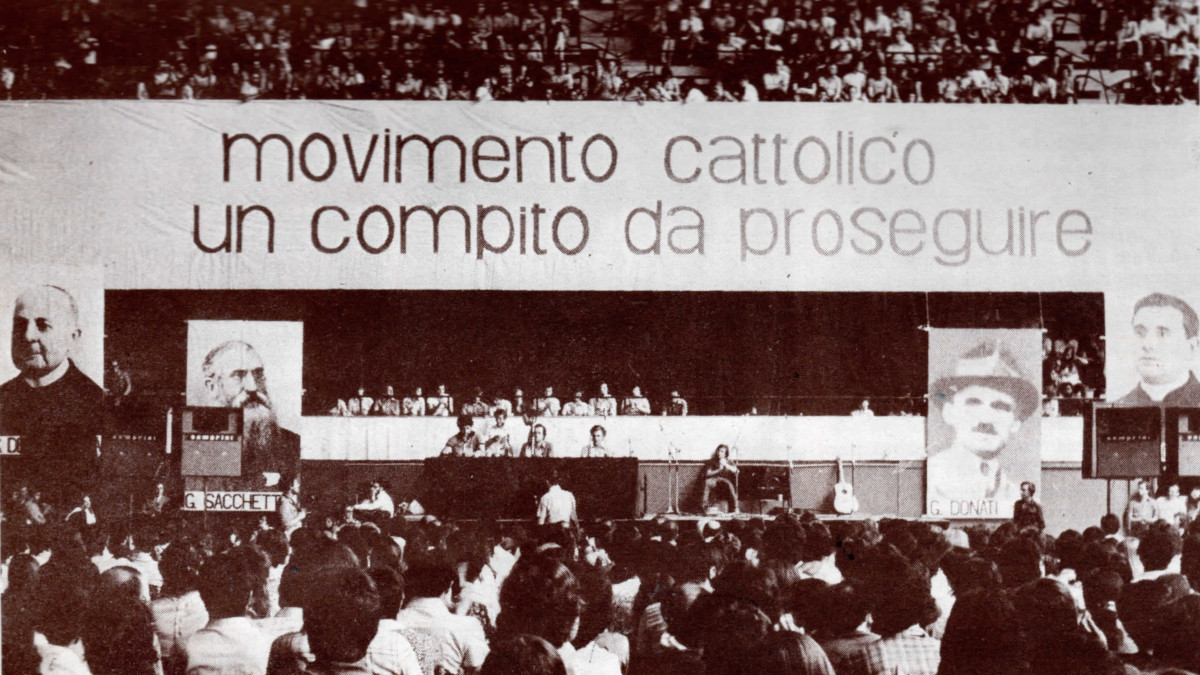 Il convegno “Movimento cattolico: un compito da proseguire” al Palalido di Milano, giugno 1975