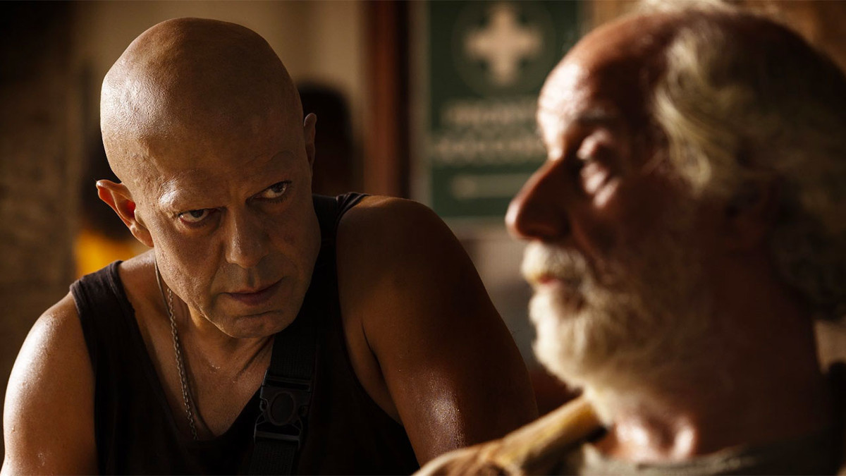 Fotogramma del film “Adagio” di Stefano Sollima