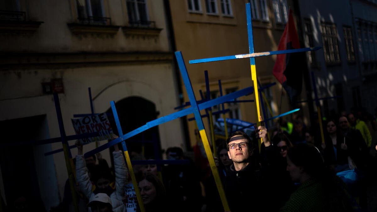 Manifestazione a Kiev per chiedere alla Nato di proteggere l'Ucraina