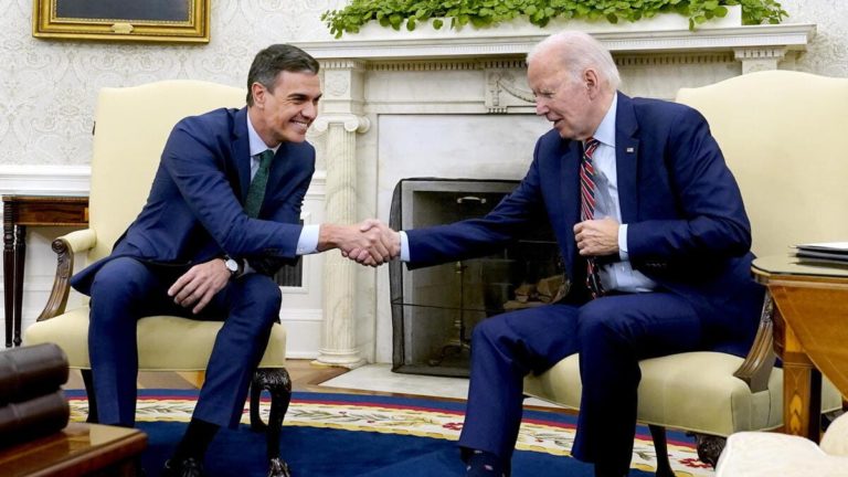 I volponi Sanchez e Biden hanno ricevuto una bella mazzata