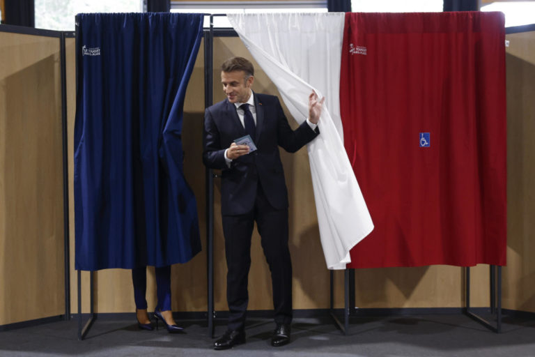 Magia elettorale di Macron, il disgregatore