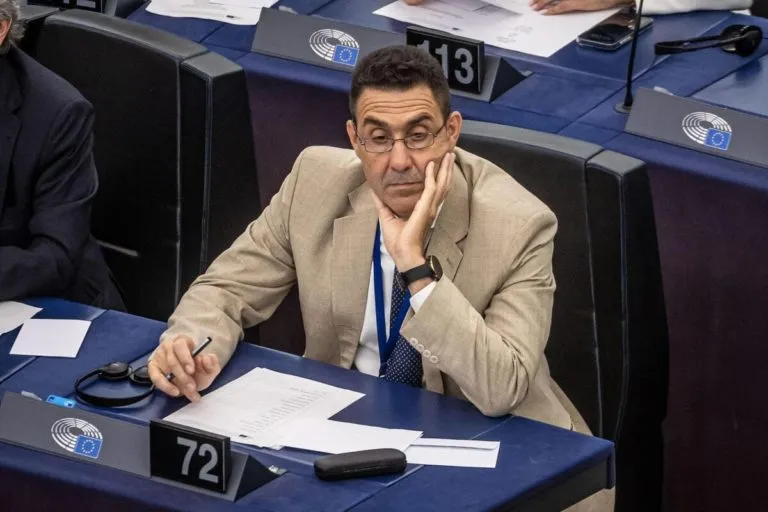 Vannacci, Forza Italia e Giorgia Meloni