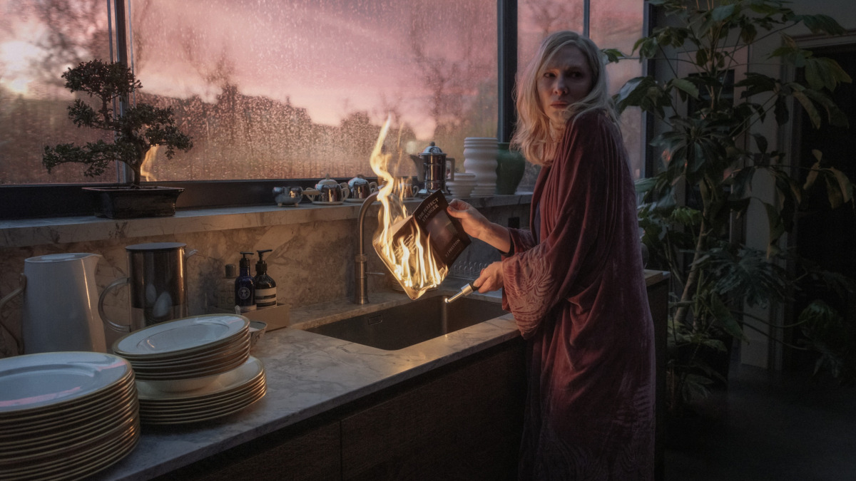 Fotogramma della mini-serie tv “Disclaimer” di Alfonso Cuarón con Cate Blanchett