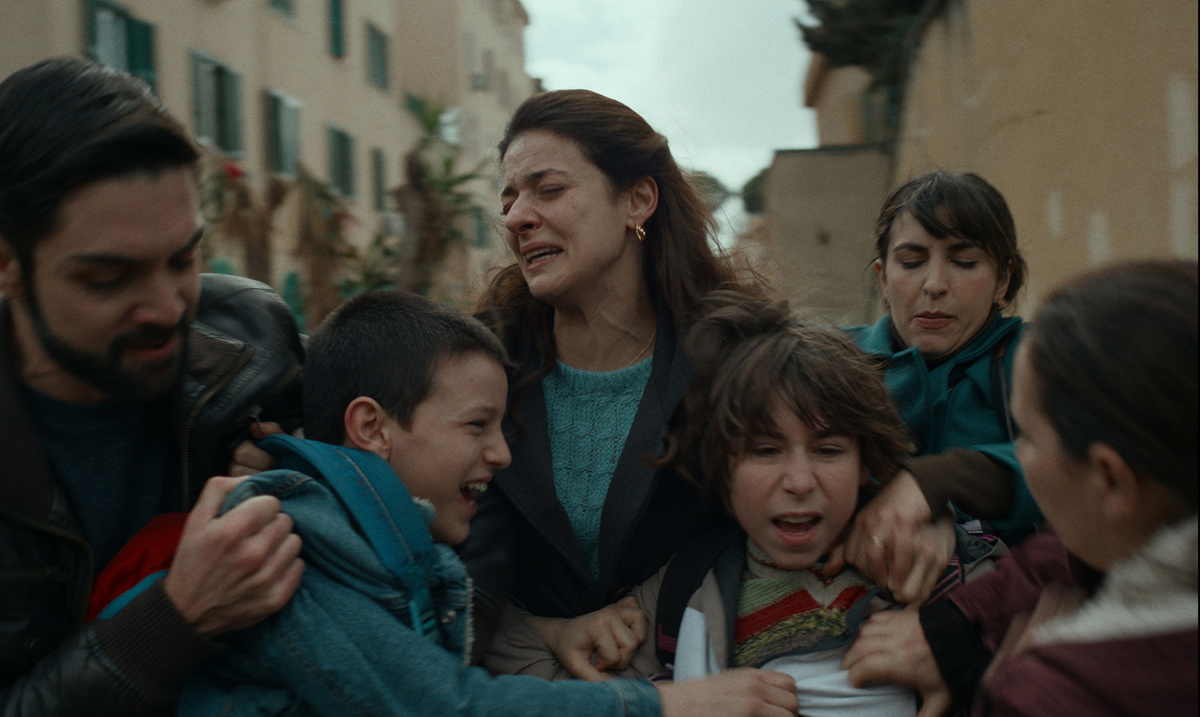 Fotogramma del film “Familia” di Francesco Costabile