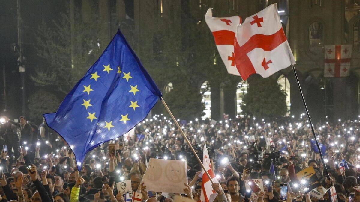 Manifestazione a Tbilisi a favore dell'ingresso della Georgia in Unione Europea