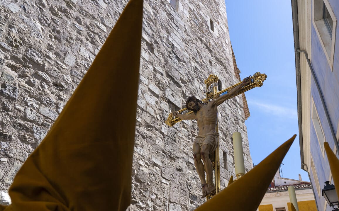 processione cristiana (foto Ansa)