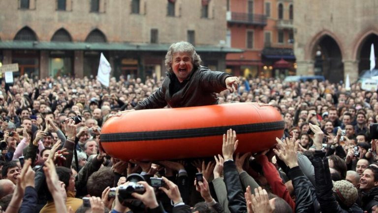 La triste fine del grillismo, nuova stampella del potere