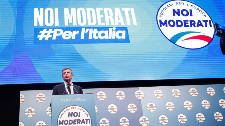 La politica può ancora essere affascinante?