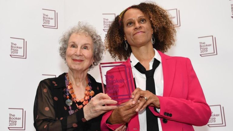 Di troppa inclusività si scoppia. Ora tocca alla Royal Society of Literature