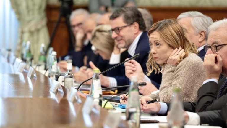 Ma come comunica il governo?