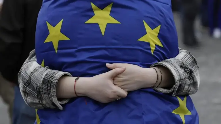 Gli Stati nazione esistono, gli Stati Uniti d’Europa no