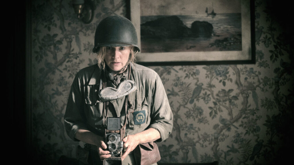 Fotogramma del film “Lee Miller” di Ellen Kuras con Kate Winslet