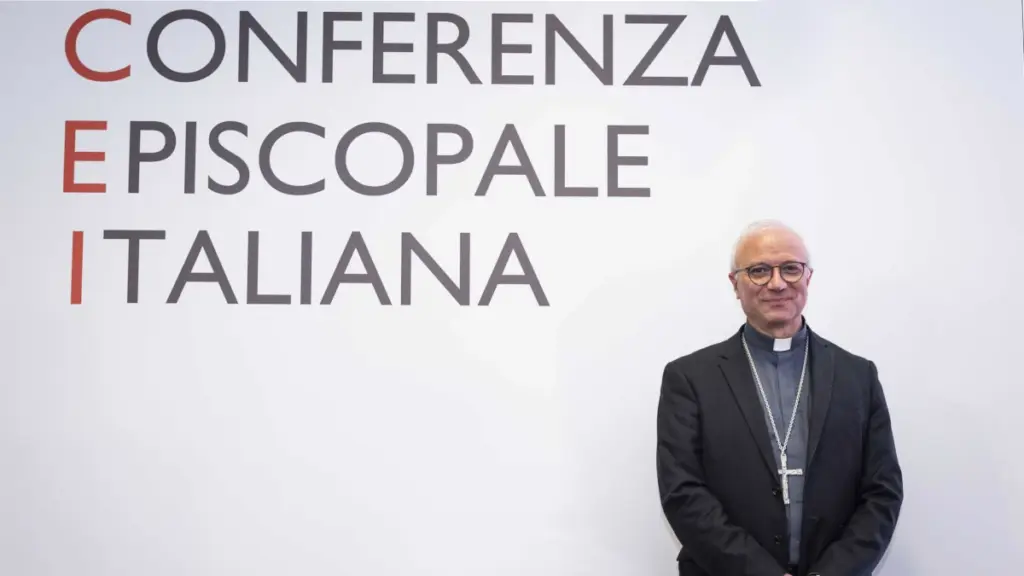Monsignor Giuseppe Baturi, segretario generale della Conferenza episcopale italiana dal 5 luglio 2022 (foto Ansa)