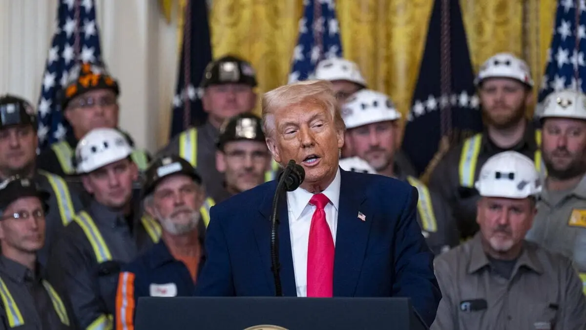 Il presidente degli Stati Uniti, Donald Trump, Washington, Stati Uniti, 8 aprile 2025 (Foto Ansa)
