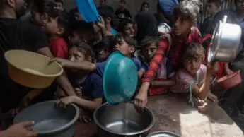 L’ombra di un piano per svuotare Gaza dietro il caos degli aiuti umanitari
