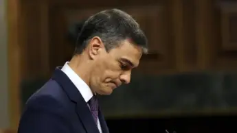 Anche Pedro Sánchez “tiene famiglia”