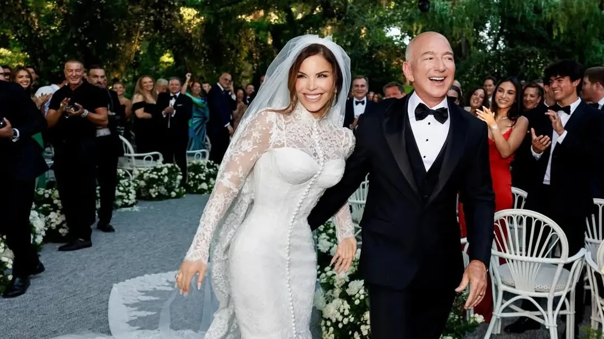 Il matrimonio di Jeff Bezos e Lauren Sánchez a Venezia, 27 giugno 2025 (foto Zumapress/Ansa)