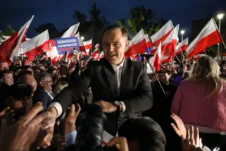Scegliendo Nawrocki la Polonia s’è messa di traverso alla svolta liberal di Tusk