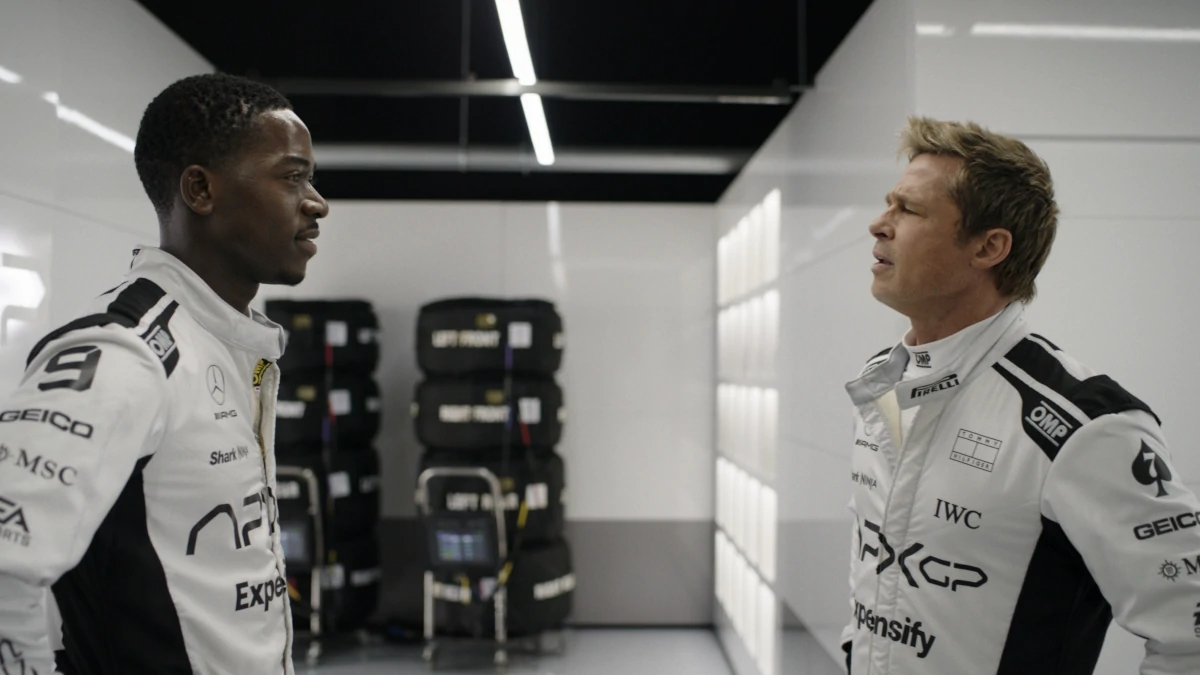 Fotogramma del film “F1” di Joseph Kosinski con Brad Pitt
