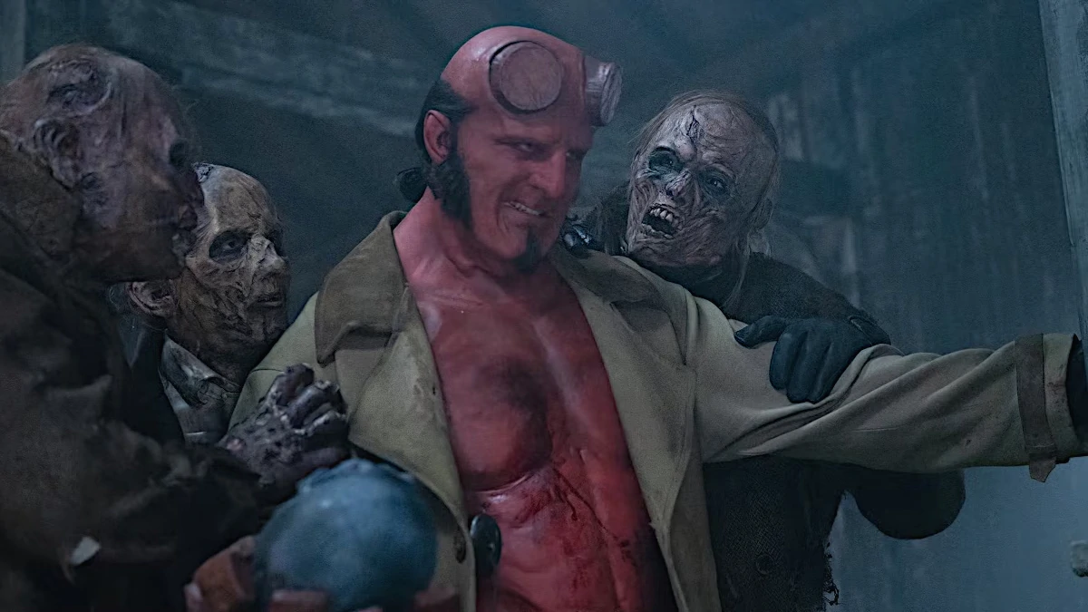 Fotogramma del film “Hellboy - L’uomo deforme” di Brian Taylor