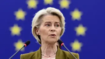 Von der Leyen prova a fare la dura, ma non ci riesce