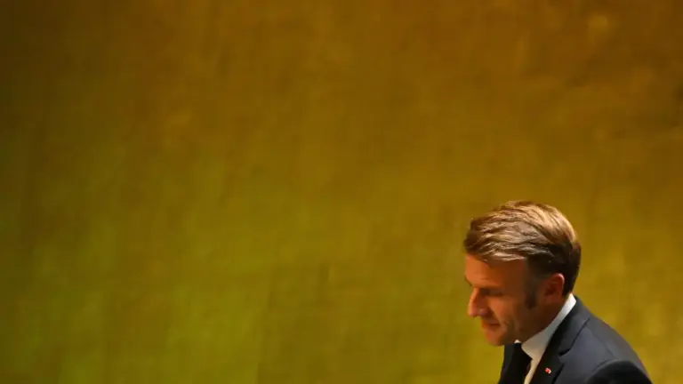 La Francia di Macron è senza futuro