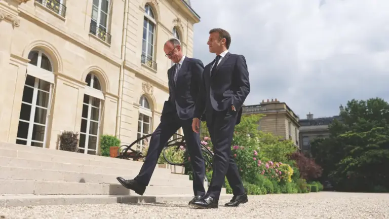 Merz e Macron, coppia di single