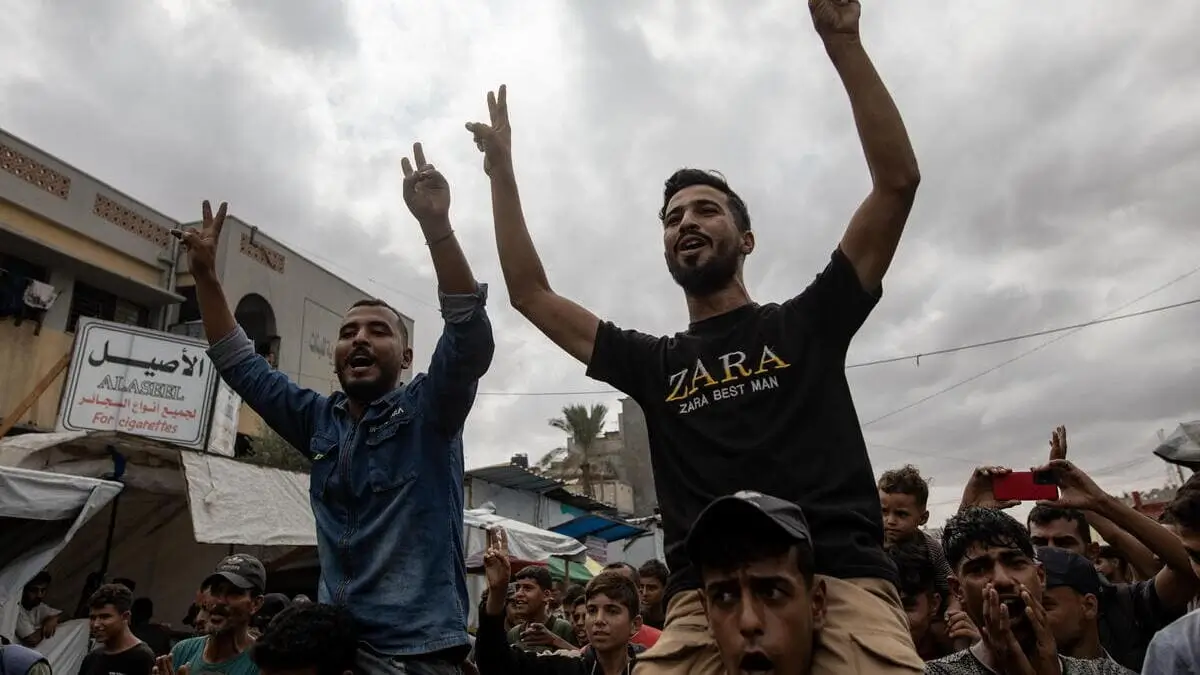 Festeggiamenti a Gaza dopo l'annuncio dell'accordo tra Israele e Hamas