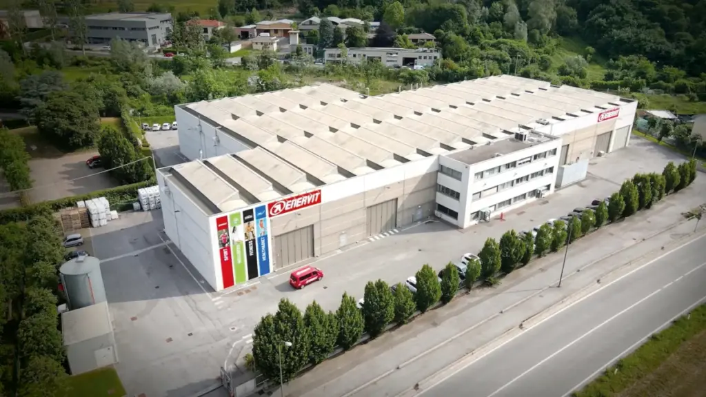 Lo stabilimento Enervit a Erba (Como)