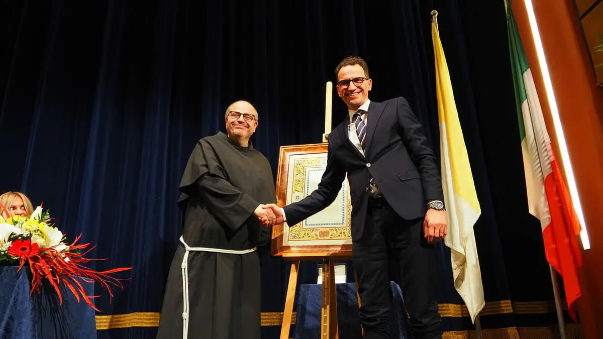 Padre Paolo Benanti riceve il 43° Premio Internazionale Cultura Cattolica, Bassano del Grappa, 28 novembre 2025