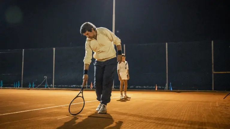 Fotogramma del film “Il maestro” di Andrea Di Stefano con Pierfrancesco Favino
