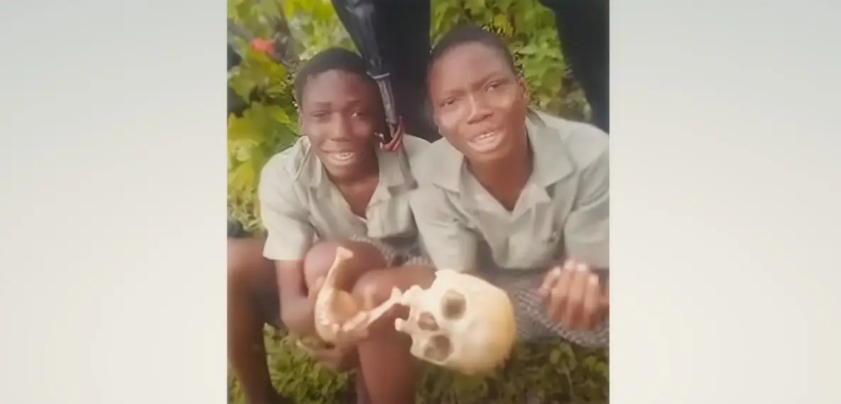 Due giovani seminaristi rapiti il 10 luglio dal seminario minore dell'Immacolata concezione di Ivianokpodi, in Nigeria, implorano di essere rilasciati in un video diffuso dai rapitori
