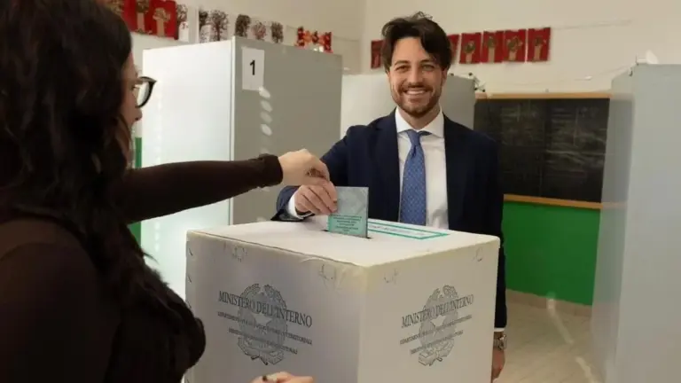 Veneto, Puglia, Campania. Tre lezioni per destra e sinistra