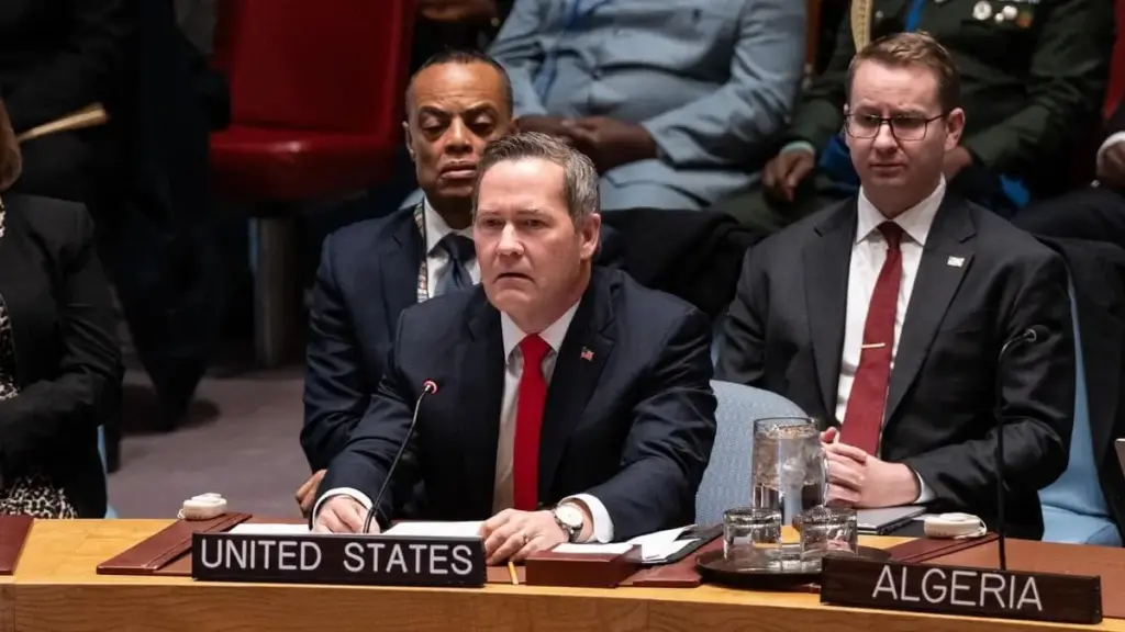 L'ambasciatore degli Stati Uniti Michael Waltz interviene durante la riunione del Consiglio di sicurezza dell'Onu