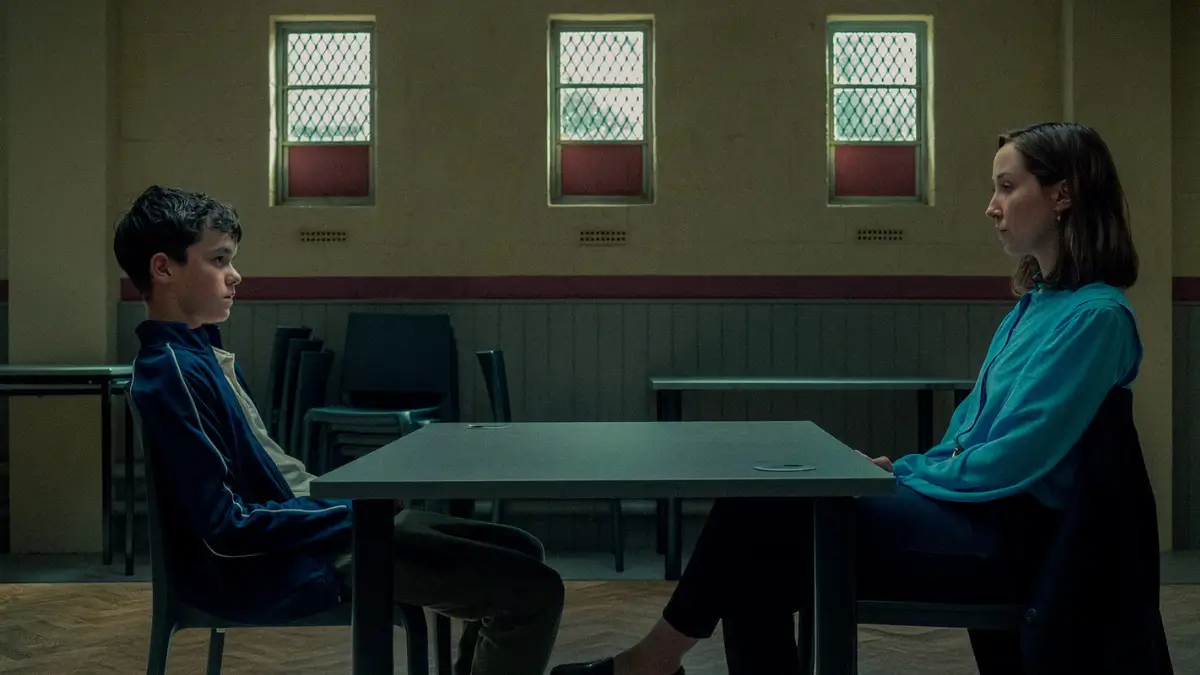 Un frame dalla miniserie Netflix 