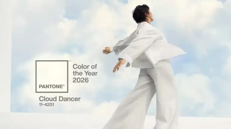 Indicare il Pantone bianco e vederci il Ku Klux Klan