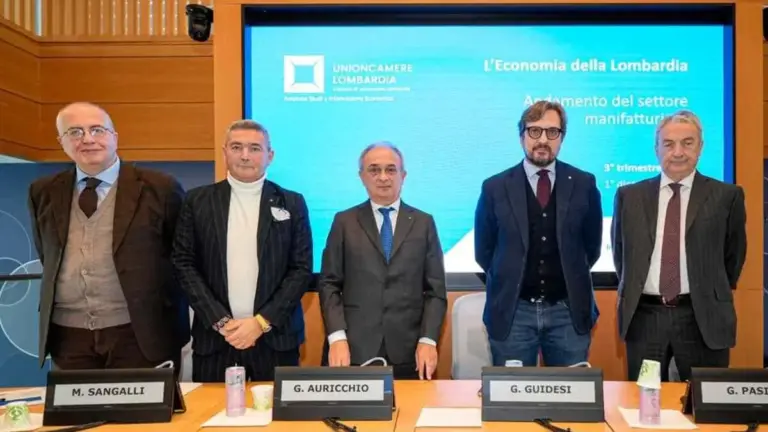 Cresce ancora la manifattura lombarda nel terzo trimestre