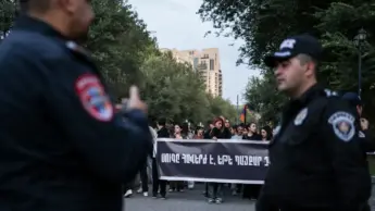 Ora perfino l’arte armena deve piegarsi all’“intesa” con l’oppressore azero?