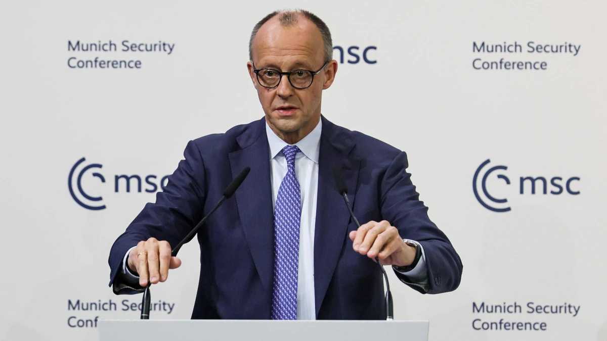 Il cancelliere tedesco Friedrich Merz durante il suo citatissimo discorso alla 62esima Conferenza sulla sicurezza di Monaco, Germania, 13 febbraio 2026 (foto Ansa)