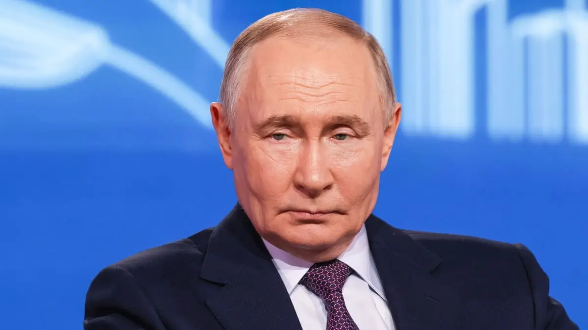 Il presidente russo Vladimir Putin parla al 35mo Congresso dell'Unione russa degli industriali