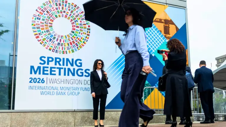 Vogliamo aiutare i Paesi poveri? Smettiamola di dare priorità al clima