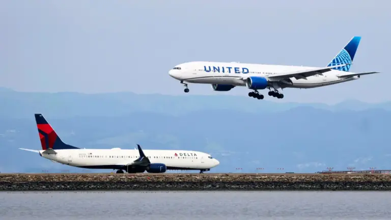 &laquo;Non c&rsquo;&egrave; mancanza di carburante per gli aerei, il problema sono i prezzi&raquo;