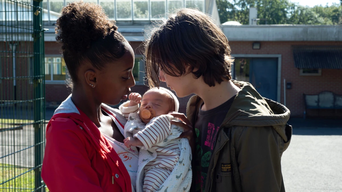 Fotogramma del film “Giovani madri” dei fratelli Jean-Pierre e Luc Dardenne