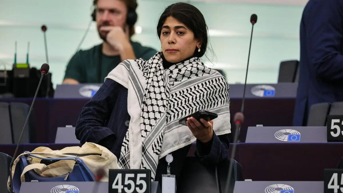 L'europarlamentare francese Rima Hassan