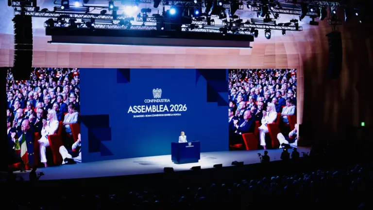 Il presidente del Consiglio, Giorgia Meloni, durante il suo intervento all&rsquo;Assemblea di Confindustria al Centro Congressi &ldquo;La Nuvola&rdquo; a Roma, 26 maggio 2026