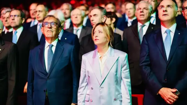 Sintonia tra Confindustria e Meloni. Dov’erano i leader di sinistra?