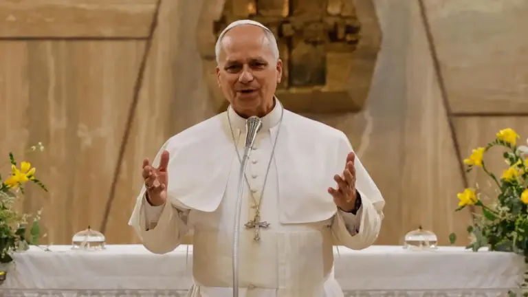 Una “Magnifica Humanitas” per salvare il giudizio dall’algoritmo