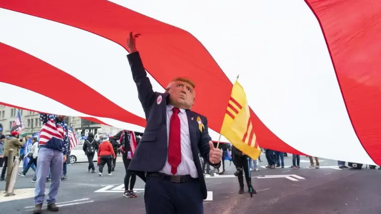 Il grande scontro tra sentitodire e vistocongliocchi